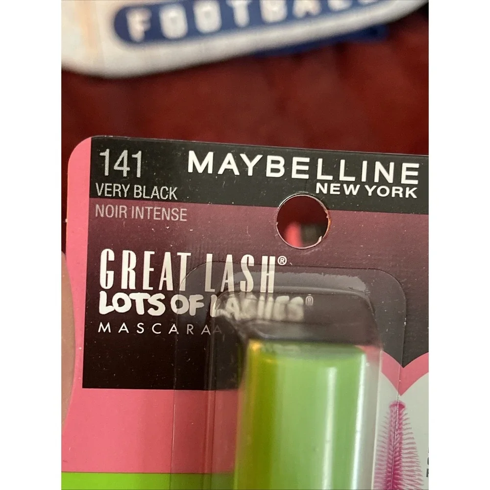 Maybelline Great Lash Lots of Lashes Washable Mascara, 141 Very Black - 3 Pack